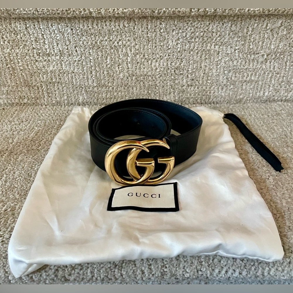 Gucci Black Leather Belt with Gold Double G Buckle